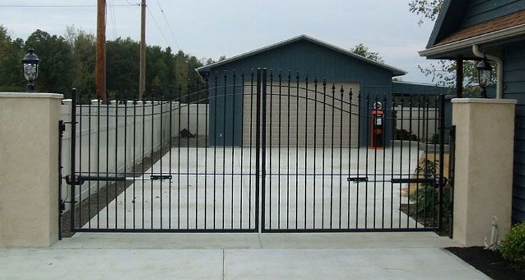 Sliding Driveway Gate Installation Commerce
